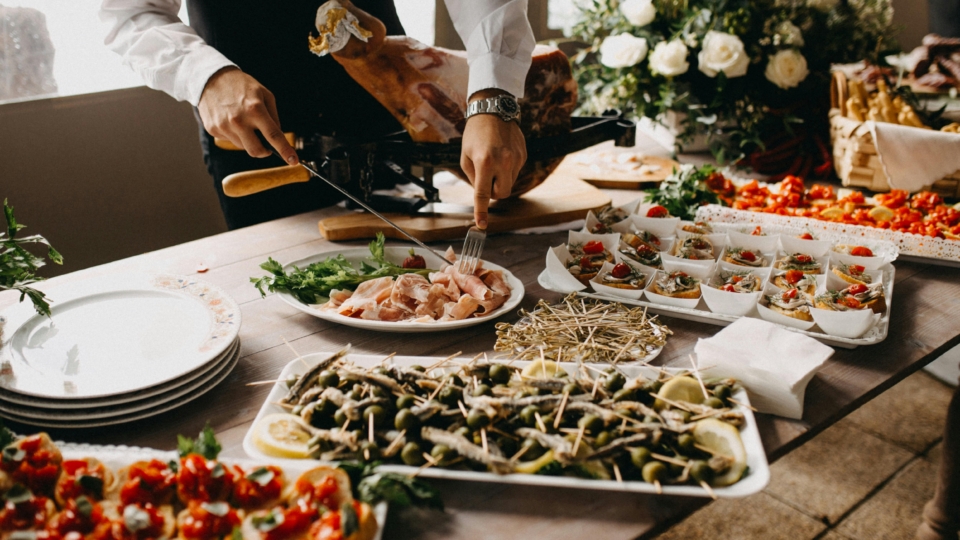 Top Caterers Services in Delhi