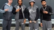 syna world Hoodie Official syna world Store