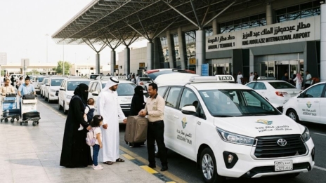 Jeddah Airport to Makkah taxi service